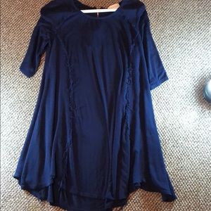 Quarter sleeve dress
